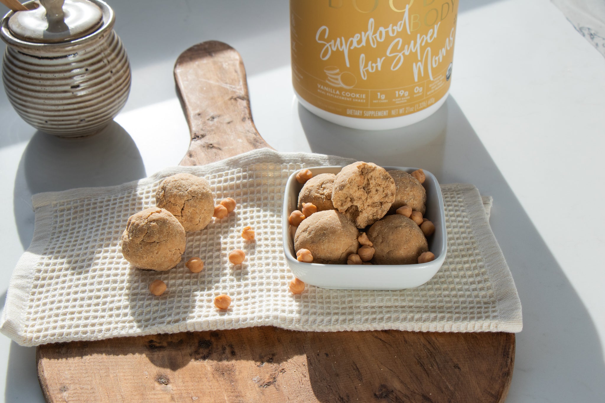 Salted Caramel Energy Bites – Boobie*