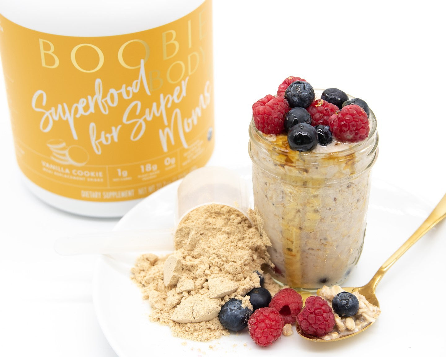 Protein Berry Almond Overnight Oats